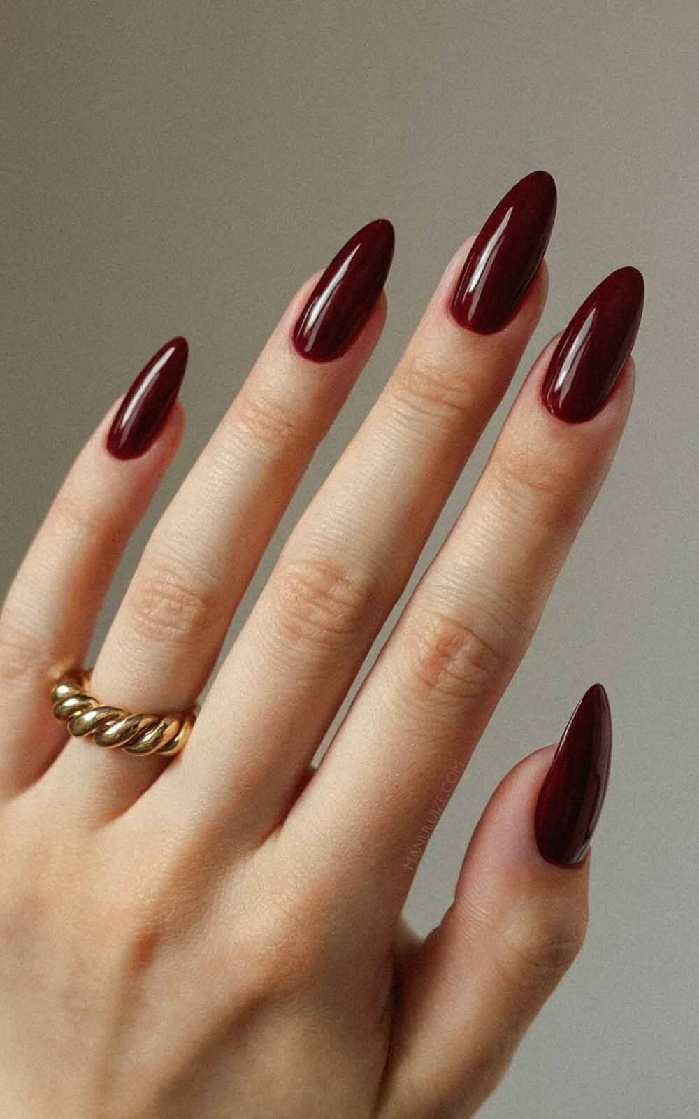 Rich Glossy Burgundy Almond Nails Rich Glossy Burgundy Almond Nails — Simple Burgundy Nails Design