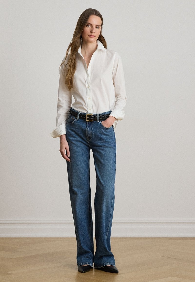 Classic White Shirt with Relaxed Jeans and Heels — Simple Button Down Outfits