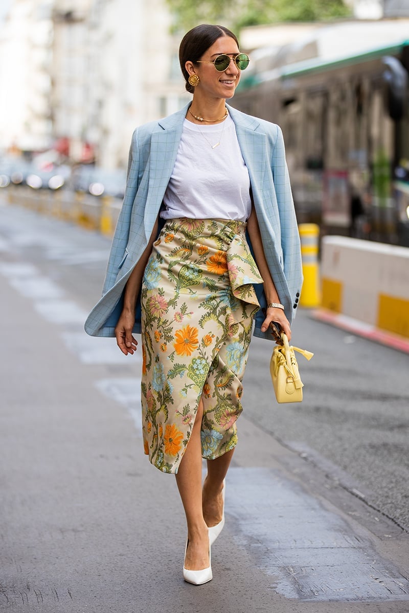 A Floral Skirt and Plaid Blazer Create a Playful Mix A Floral Skirt and Plaid Blazer Create a Playful Mix — Simple Corporate Outfits for Women