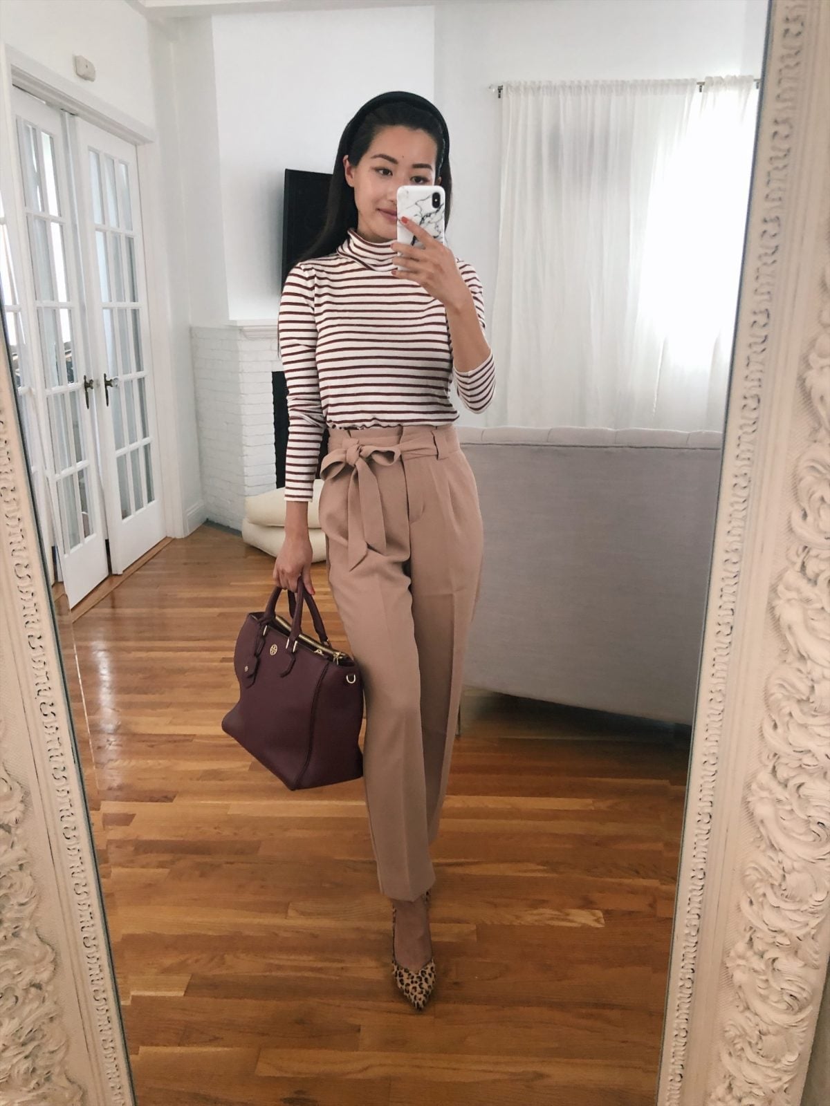 Paperbag Waist Trousers Create a Distinct Silhouette Paperbag Waist Trousers Create a Distinct Silhouette — Simple Corporate Outfits for Women