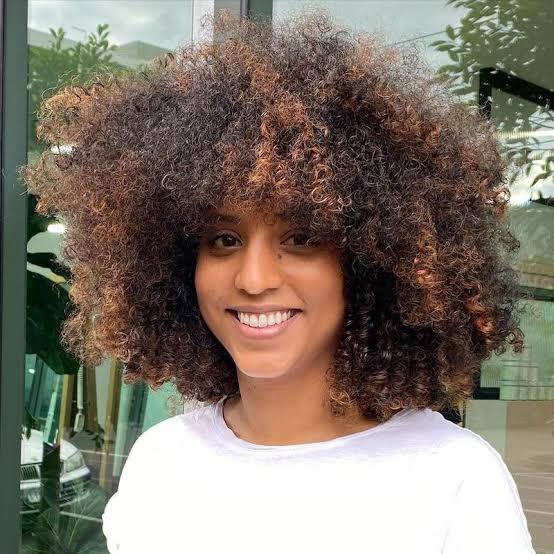 Collarbone Layered Shag With Voluminous Curly Bangs — Simple Curly Bangs