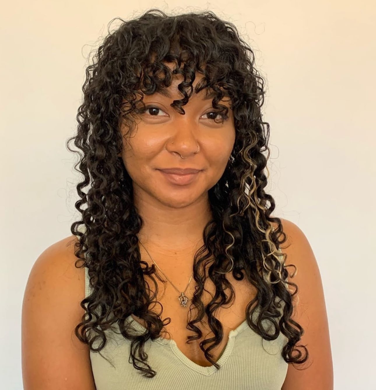 Mid-Back Shag Voluminous Curls Mid-Back Shag Voluminous Curls — Simple Curly Shag