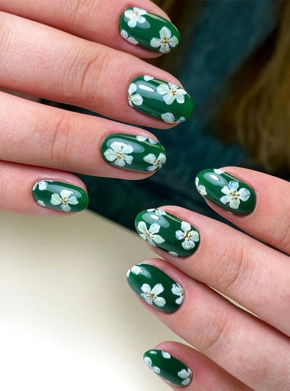 Dark Green Oval Nails With White Flowers Dark Green Oval Nails With White Flowers — Simple Flower Nails