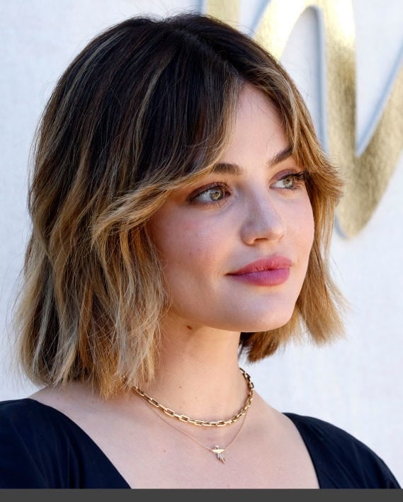 Textured Chin Bob With Wispy Bangs — Simple Haircuts for Thinning Hair