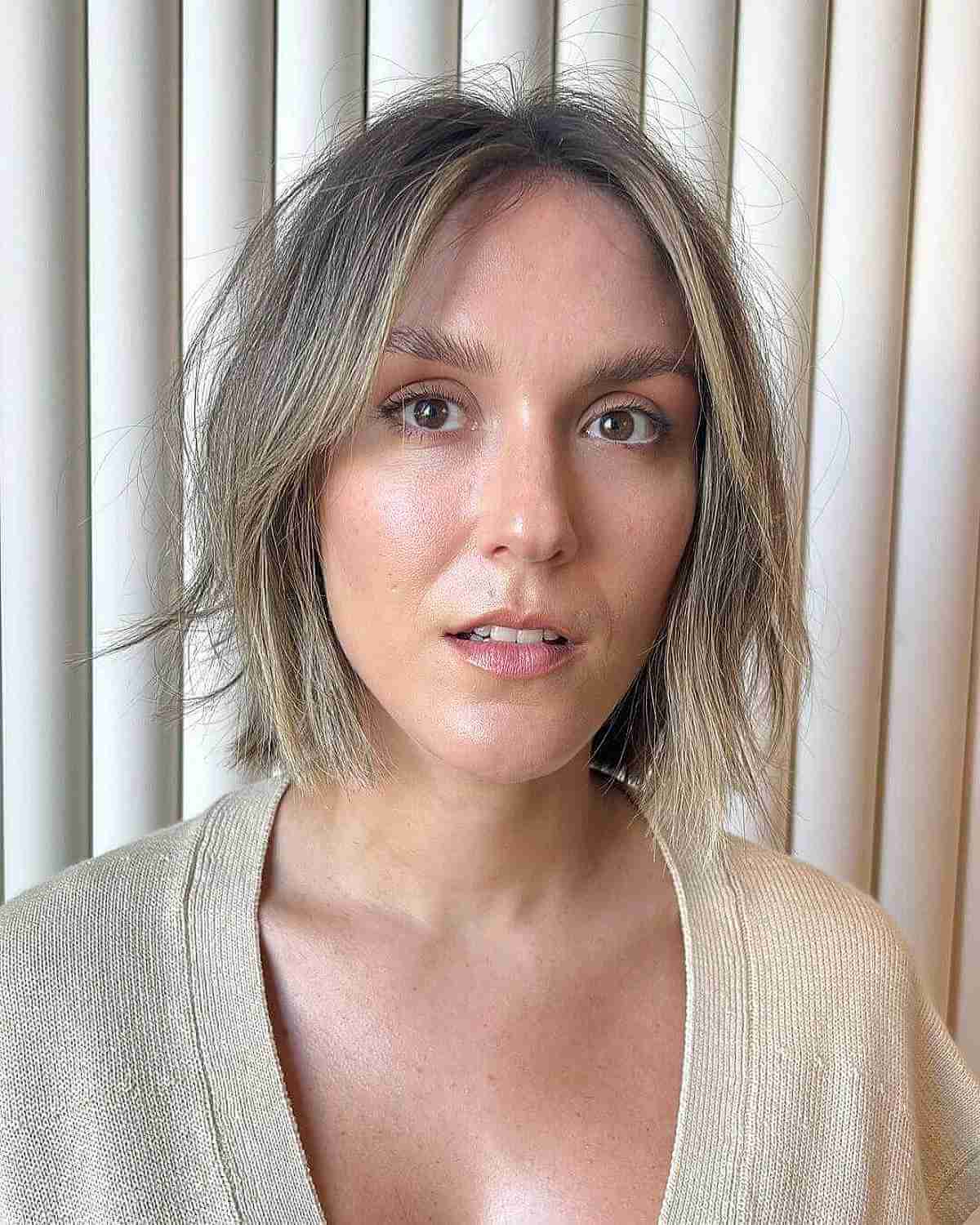 Textured Dark Blonde Bob With Curtain Bangs — Simple Haircuts for Thinning Hair
