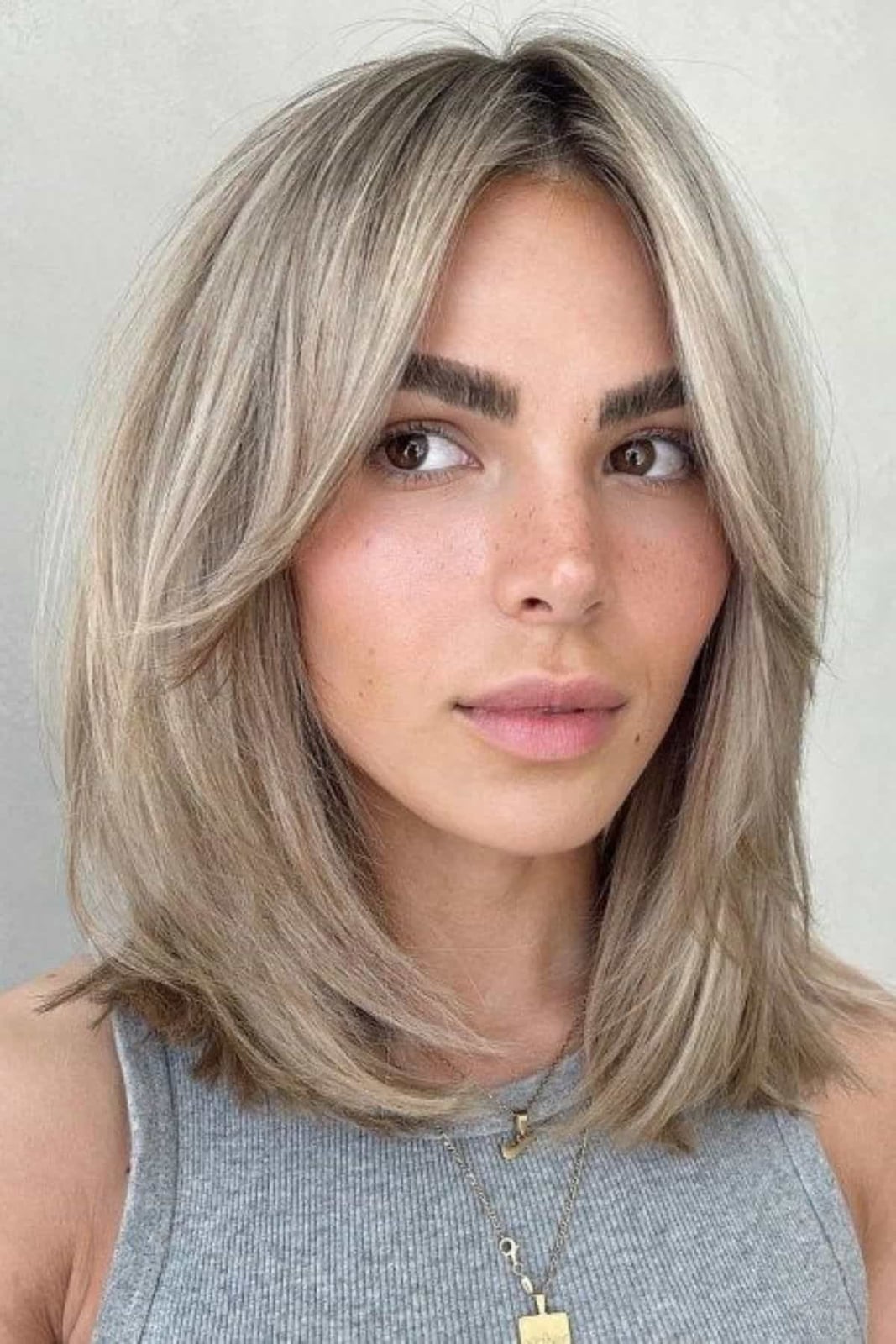 Ash Blonde Lob With Face Framing — Simple Haircuts for Thinning Hair