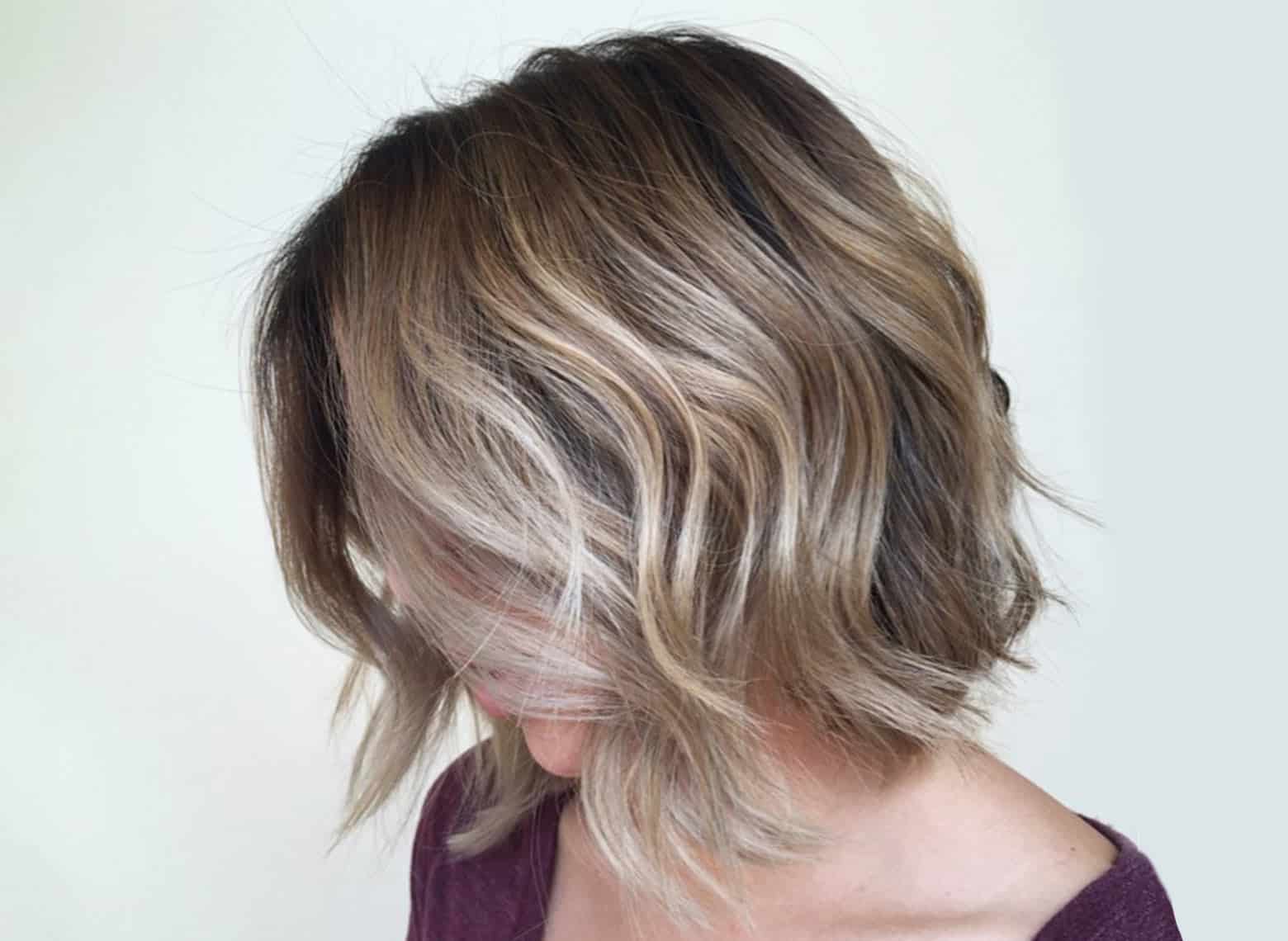 Wavy Bob With Balayage Highlights — Simple Haircuts for Thinning Hair