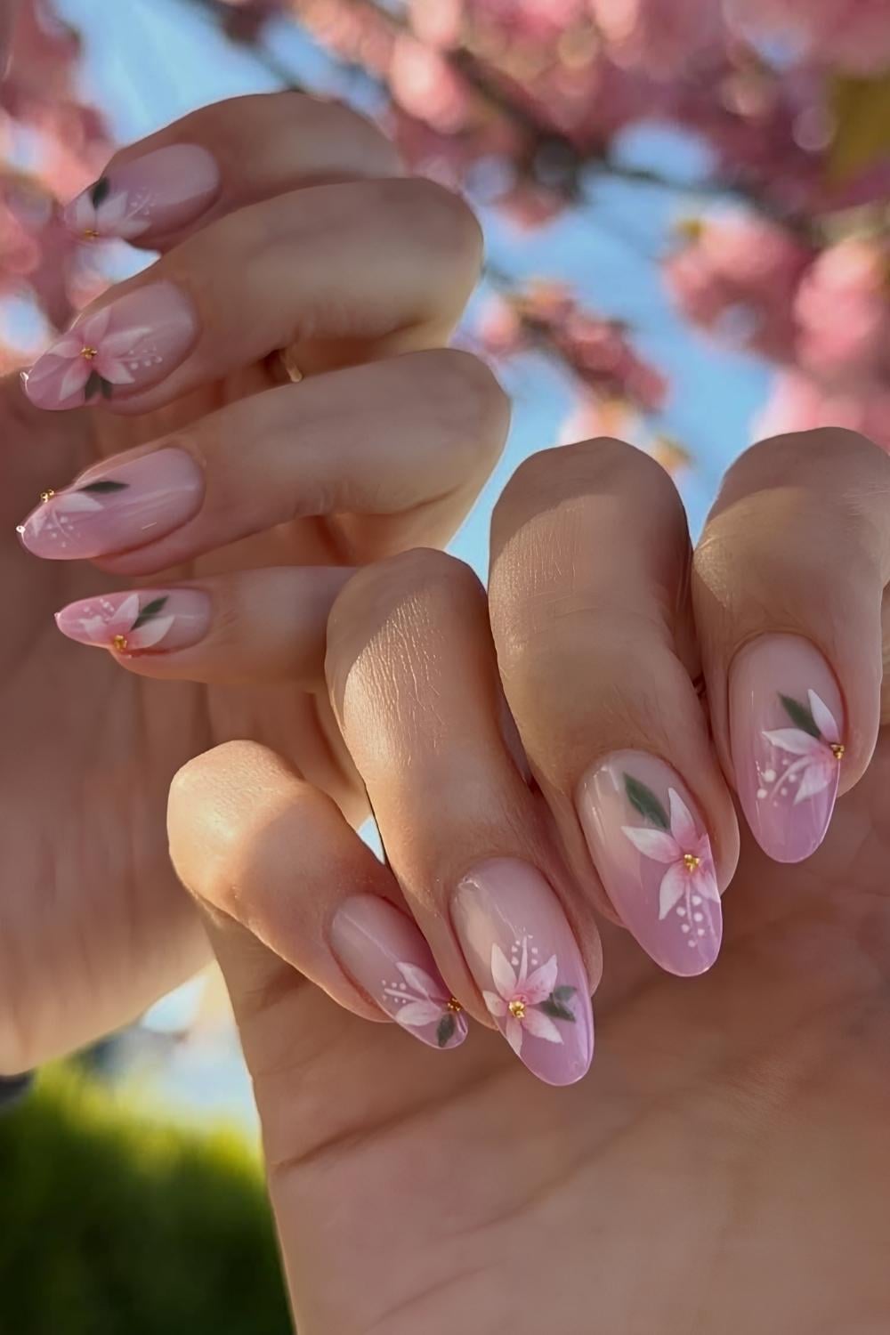 Long Almond Nails With Delicate Floral Art Long Almond Nails With Delicate Floral Art — Simple Japan Nails
