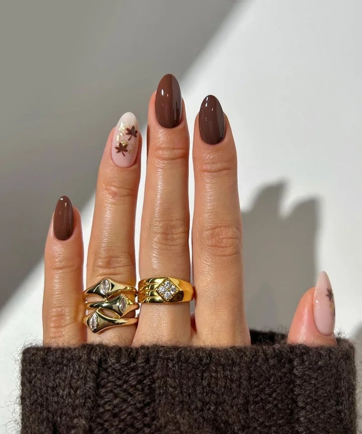 Chocolate Brown Almond Nails With Gold Leaf Chocolate Brown Almond Nails With Gold Leaf — Simple Japan Nails