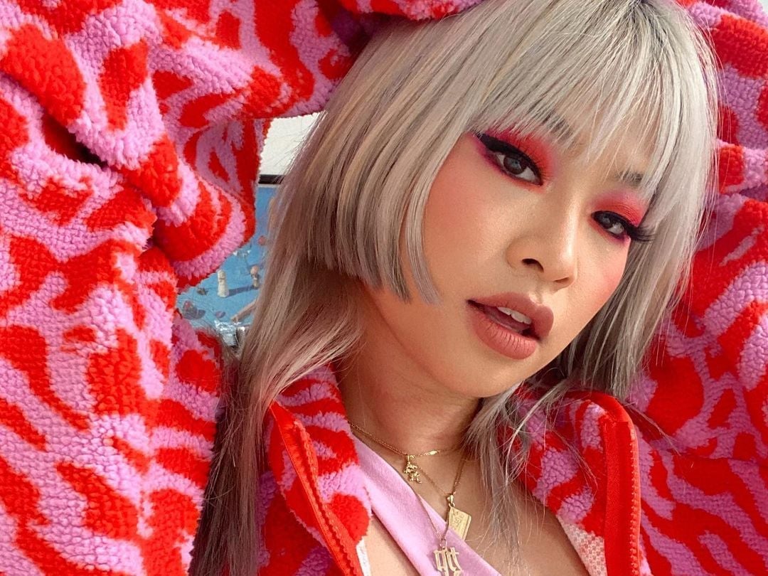 Collarbone Ash Blonde Layered Jellyfish — Simple Jellyfish Haircut