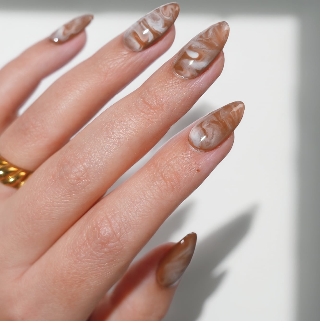 Warm Brown Cat Eye Medium Oval Nails — Simple Luxury Nails