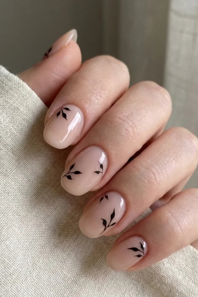 Medium Oval With Black Branch Motifs Medium Oval With Black Branch Motifs — Simple Minimalist Nails