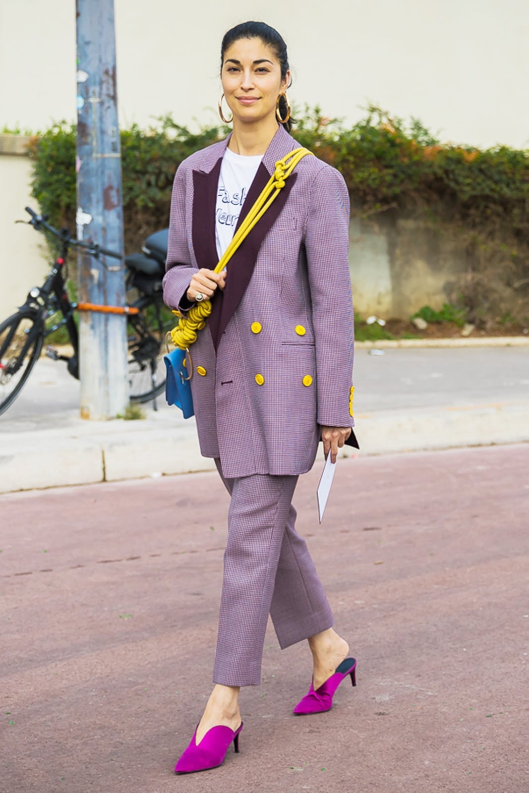 Checked Oversized Blazer with Pink Mules — Simple Mules Outfits