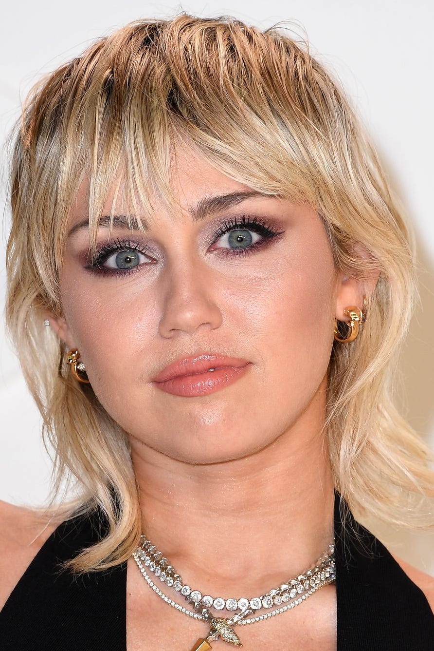 Ash Blonde Mullet With Curtain Bangs Ash Blonde Mullet With Curtain Bangs — Simple Mullet Hairstyles