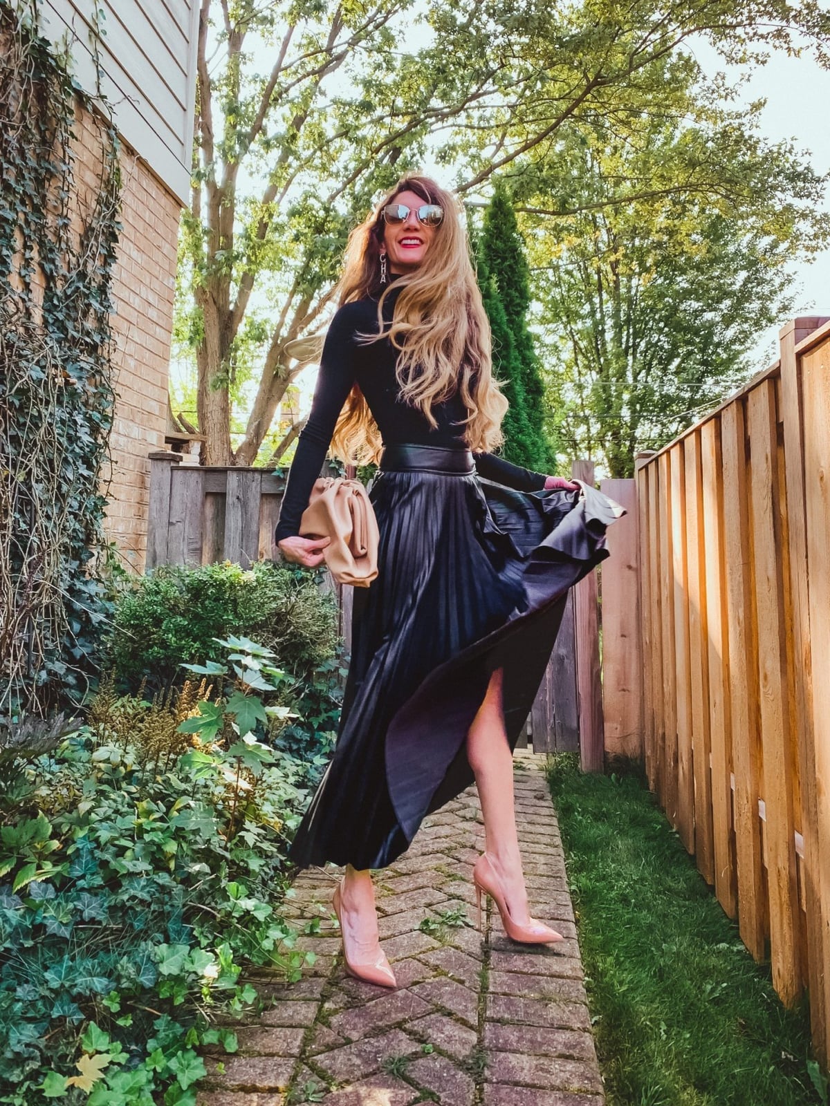Black Satin Flowing Pleated Maxi Skirt with Turtleneck, Close-Up Take Black Satin Flowing Pleated Maxi Skirt with Turtleneck, Close-Up Take — Simple Pleated Skirt Outfits
