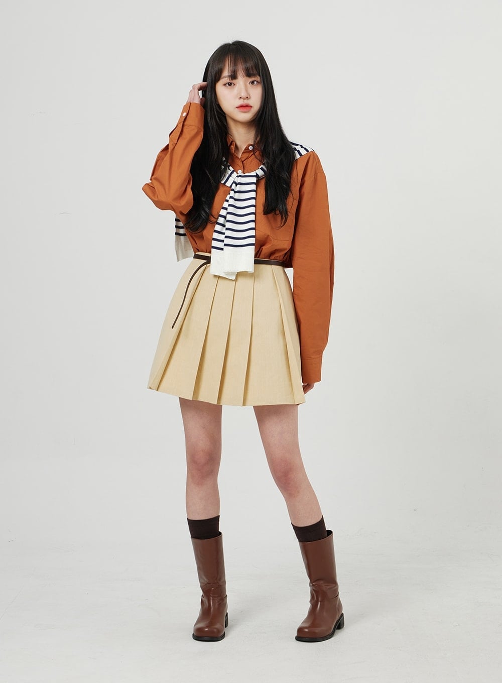 Beige Corduroy Pleated Mini Skirt with Brown Shirt and Knee-High Boots Beige Corduroy Pleated Mini Skirt with Brown Shirt and Knee-High Boots — Simple Pleated Skirt Outfits