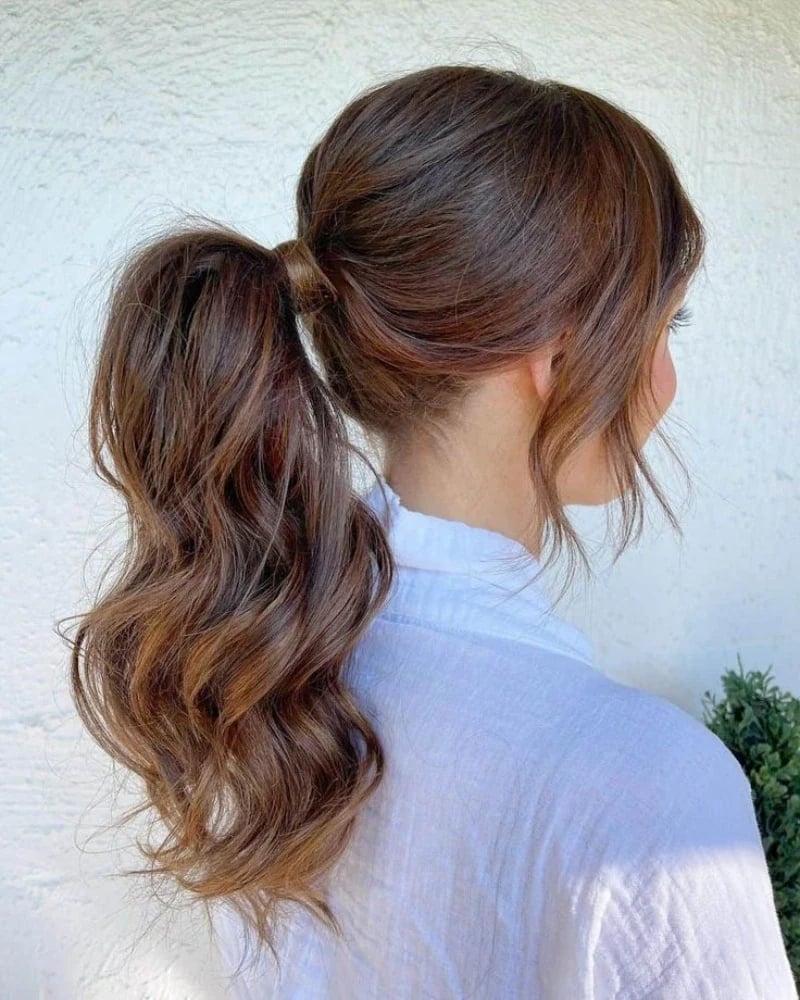 Low Ponytail With Face-Framing Pieces — Simple Pony Hairstyles