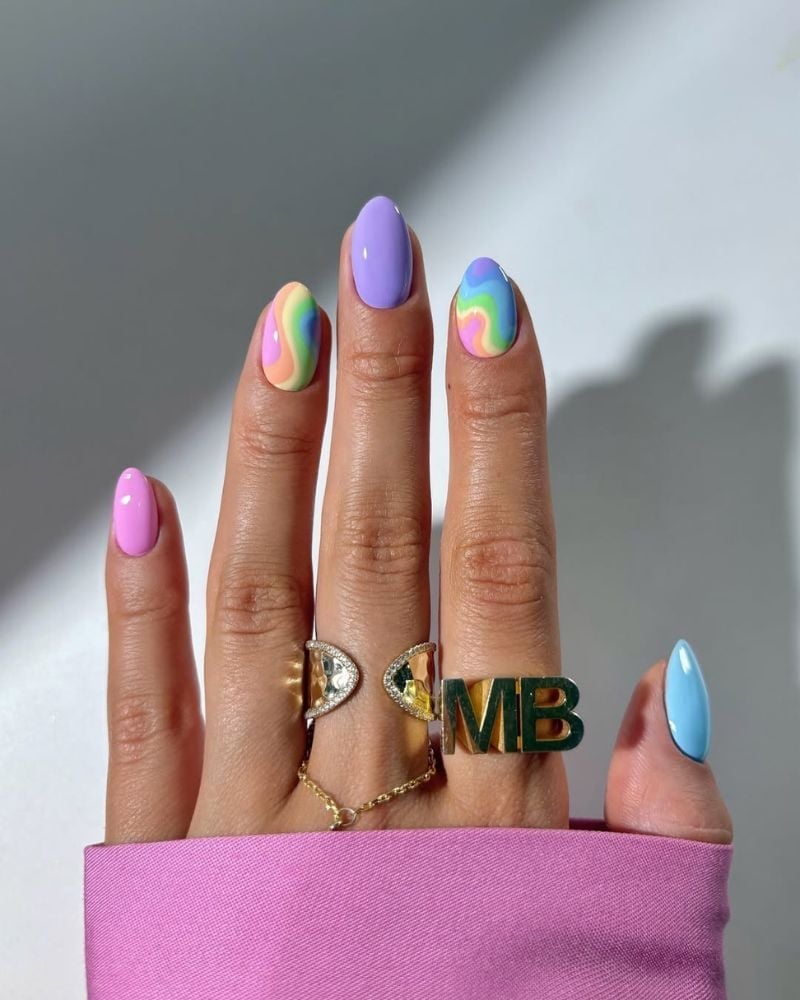 Pastel Rainbow Swirls Medium Oval Nails Pastel Rainbow Swirls Medium Oval Nails — Simple Rainbow Nails