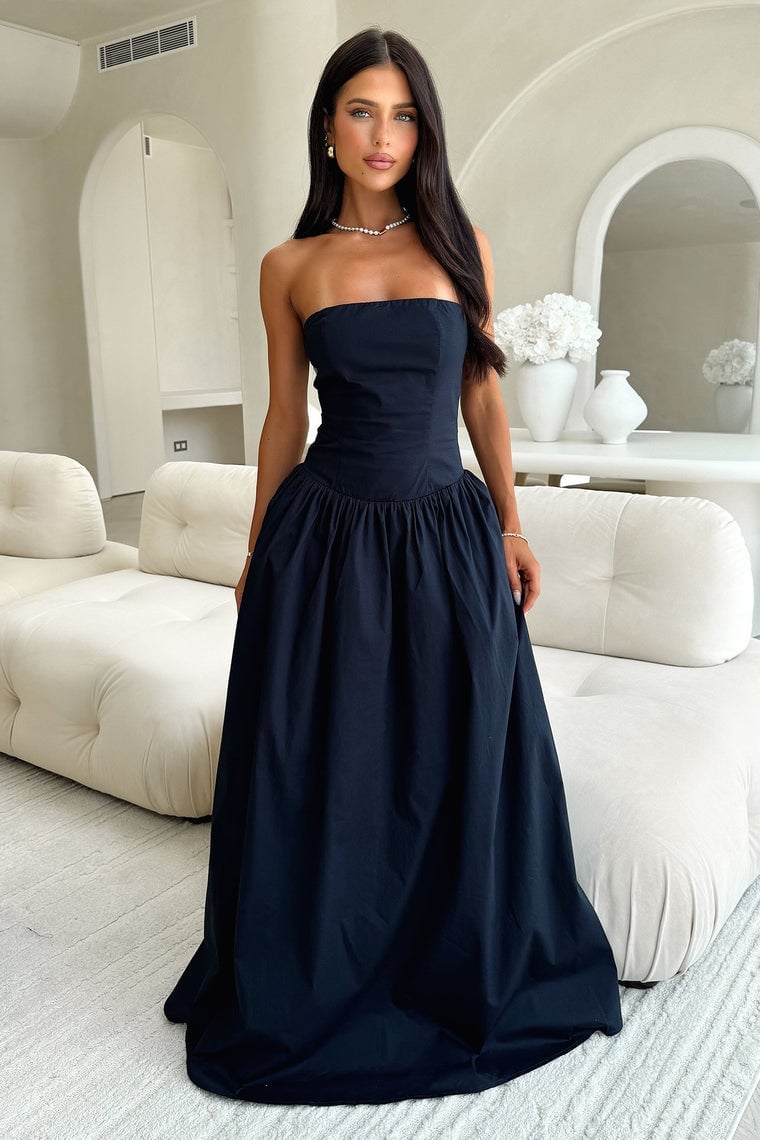 Black Strapless Ballgown Dress with Full Skirt Black Strapless Ballgown Dress with Full Skirt — Simple Semi Formal Dresses