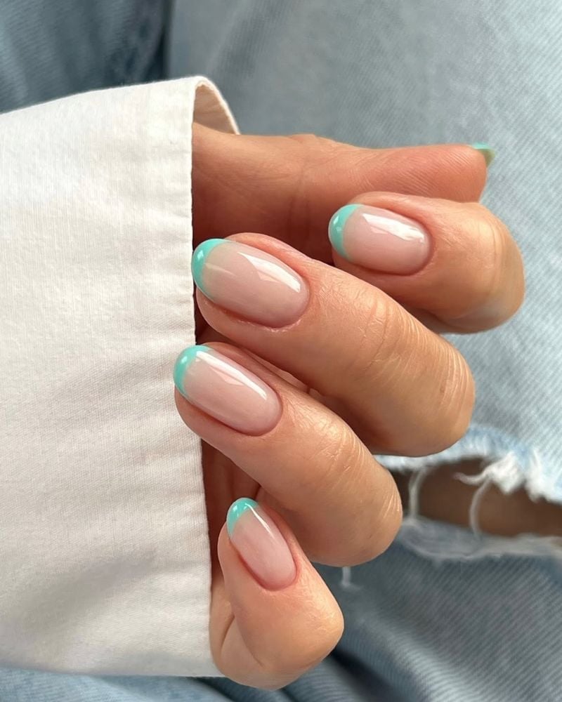 Vibrant Turquoise French Tip Short Oval Nails Vibrant Turquoise French Tip Short Oval Nails — Simple Short French Tip Nails