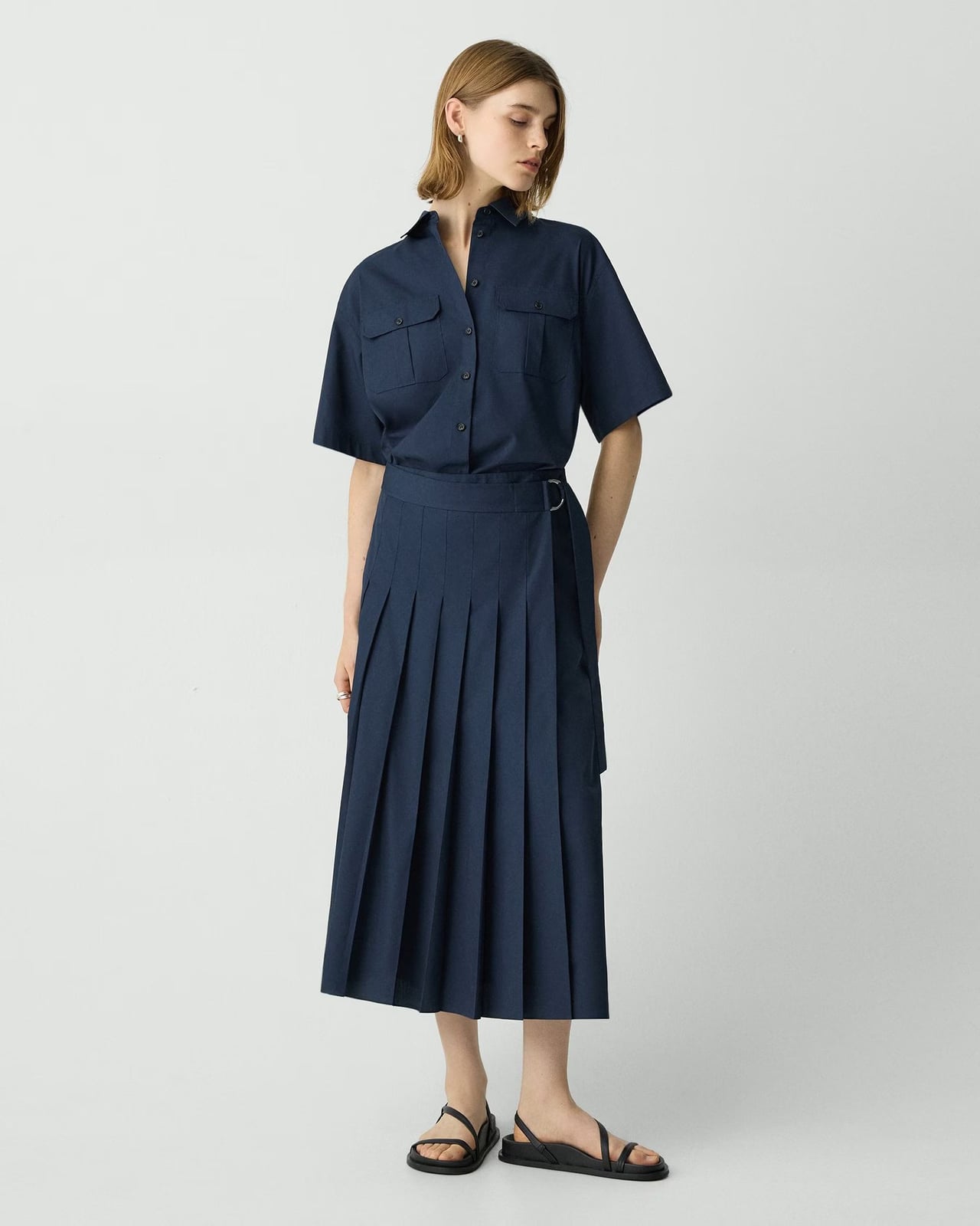 Navy Button-Up Shirt With Pleated Midi Skirt Navy Button-Up Shirt With Pleated Midi Skirt — Simple Smart Casual Outfits