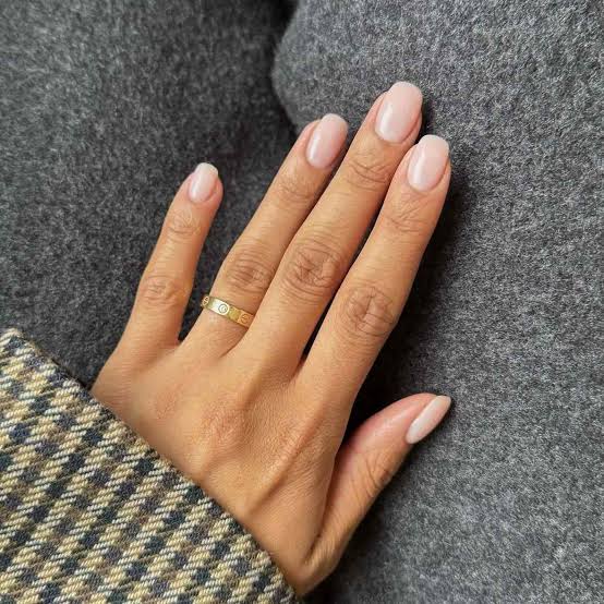 Sheer Milky Pink Short Squoval Elegance Sheer Milky Pink Short Squoval Elegance — Simple Squoval Nails