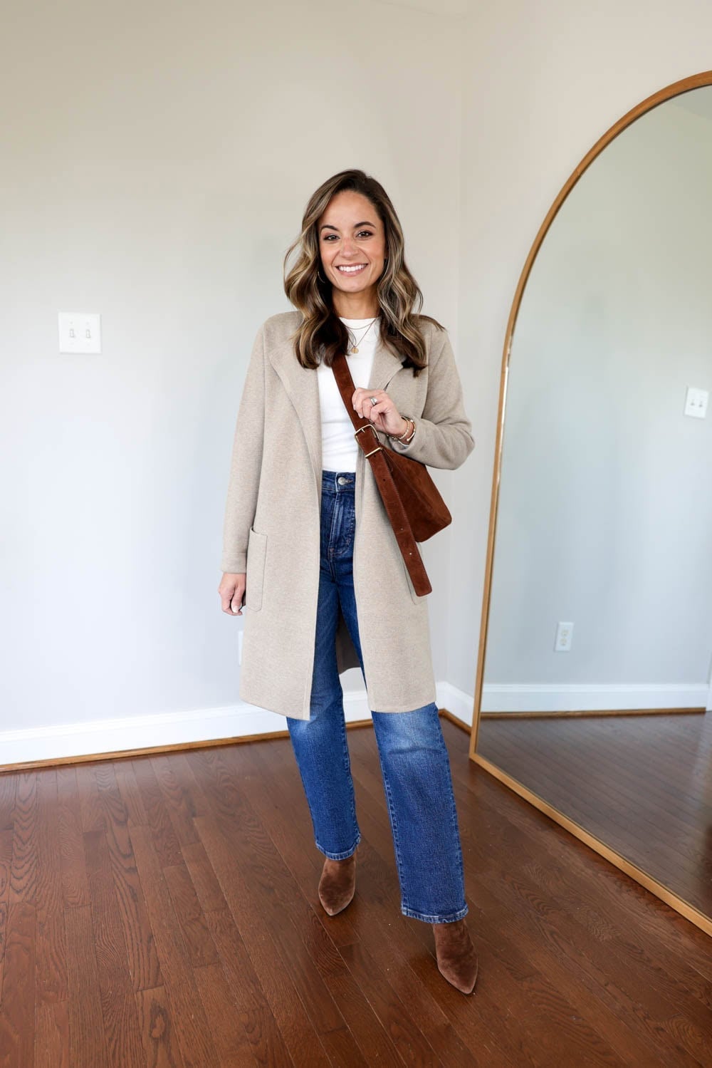 Longline Cardigan With Dark Wash Straight Leg Jeans Longline Cardigan With Dark Wash Straight Leg Jeans — Simple Straight Leg Jeans Outfits