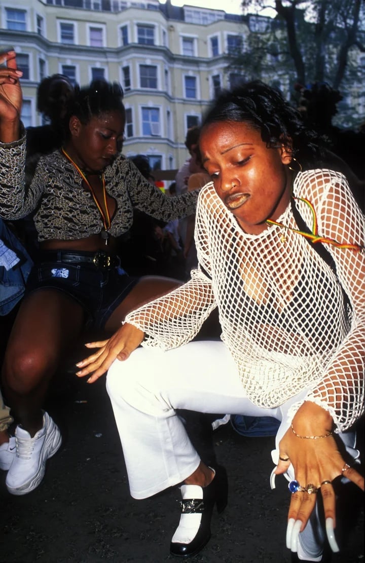 Fishnet Top with White Trousers and Bold Jewelry Fishnet Top with White Trousers and Bold Jewelry — Trendy 2000s Outfits Party