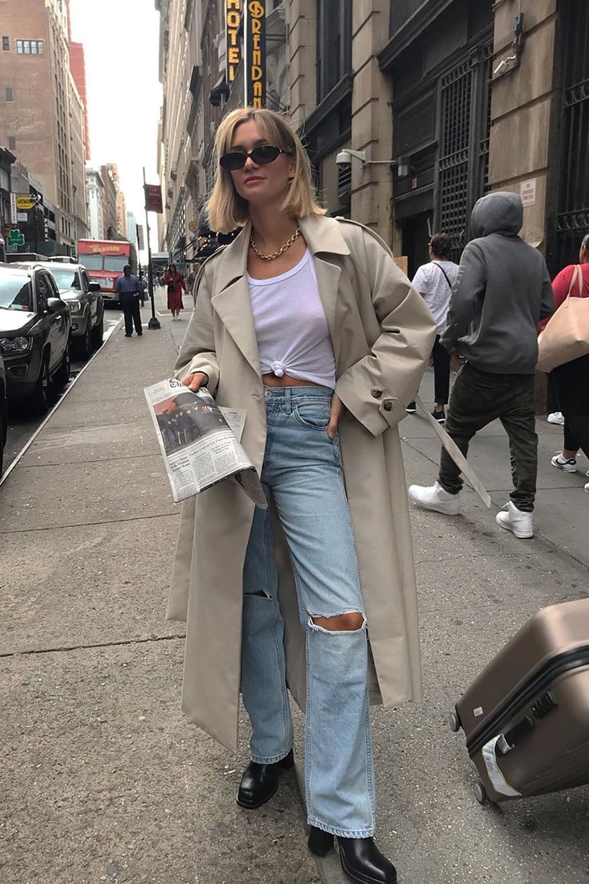 Beige Oversized Trench Coat with Ripped Baggy Jeans — Trendy 90s Style