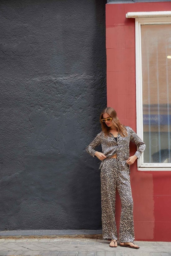 Leopard Print Pajama Set for Lounging Leopard Print Pajama Set for Lounging — Trendy Animal Print Outfits