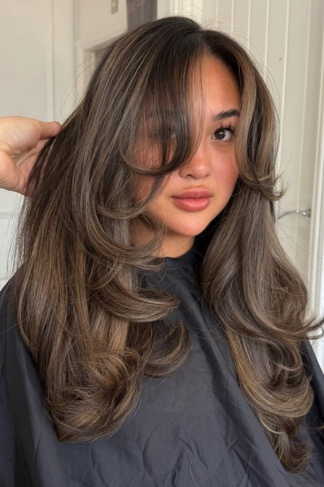 Collarbone Ash Brown Balayage — Trendy Ash Brown Hair