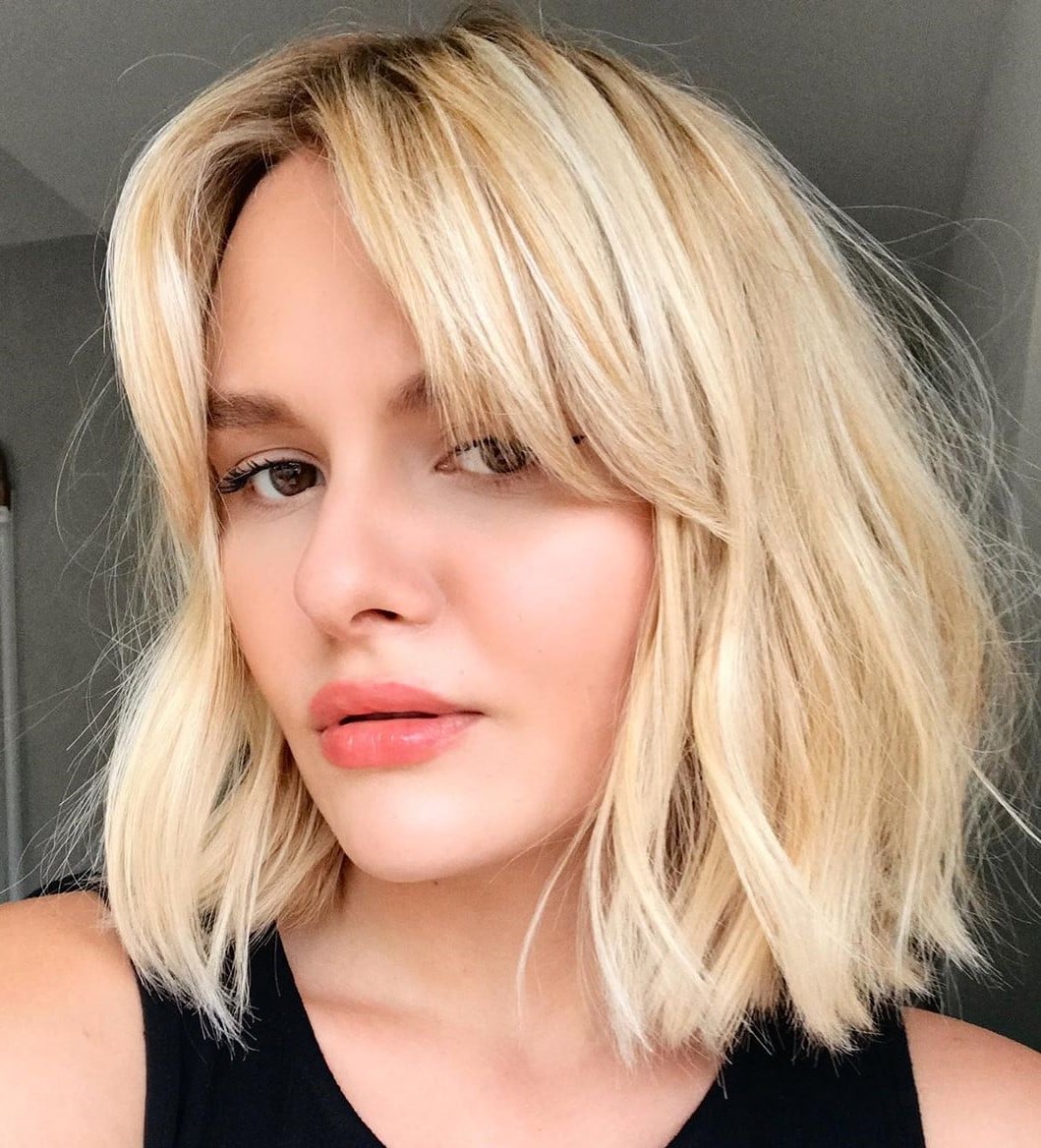 Chin Length Layered Bob With Curtain Bangs Chin Length Layered Bob With Curtain Bangs — Trendy Bangs Style