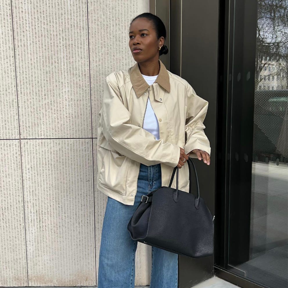 Beige Barn Jacket with Contrasting Collar Beige Barn Jacket with Contrasting Collar — Trendy Barn Jacket Outfit