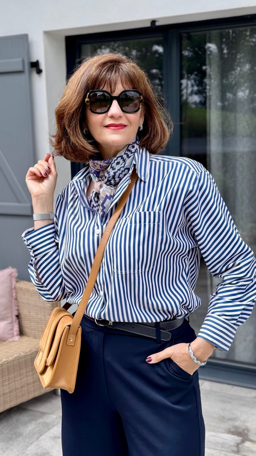 Striped Button-Down with Navy Trousers and Crossbody Bag Striped Button-Down with Navy Trousers and Crossbody Bag — Trendy Basic Outfits