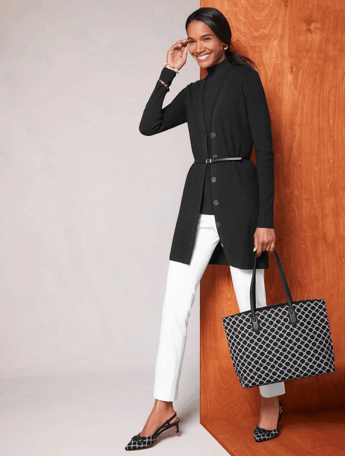 Thin Belt Over Longline Cardigan Thin Belt Over Longline Cardigan — Trendy Belt Outfits