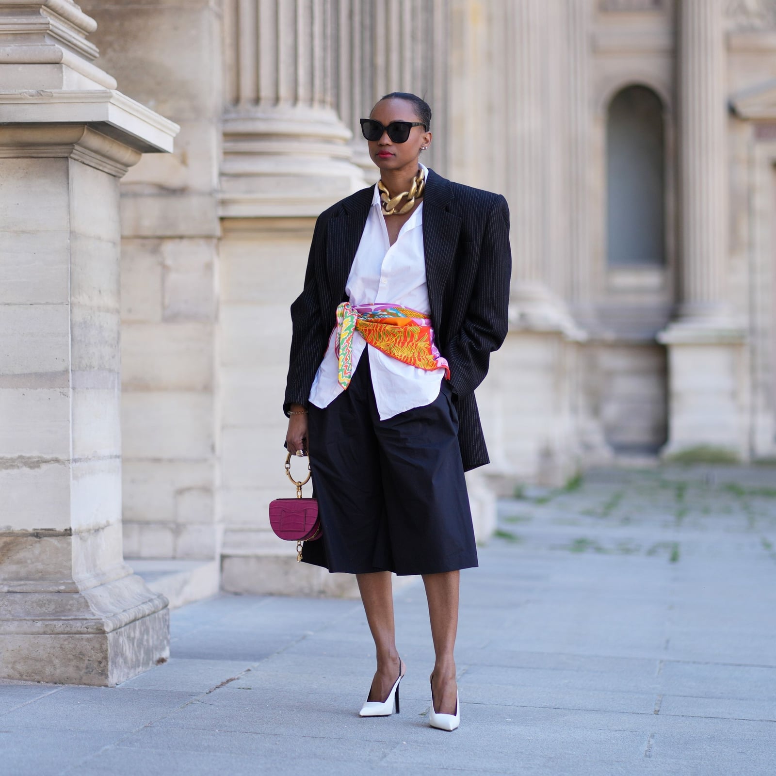 Scarf Belt Adds Color To A Blazer Look Scarf Belt Adds Color To A Blazer Look — Trendy Belt Outfits