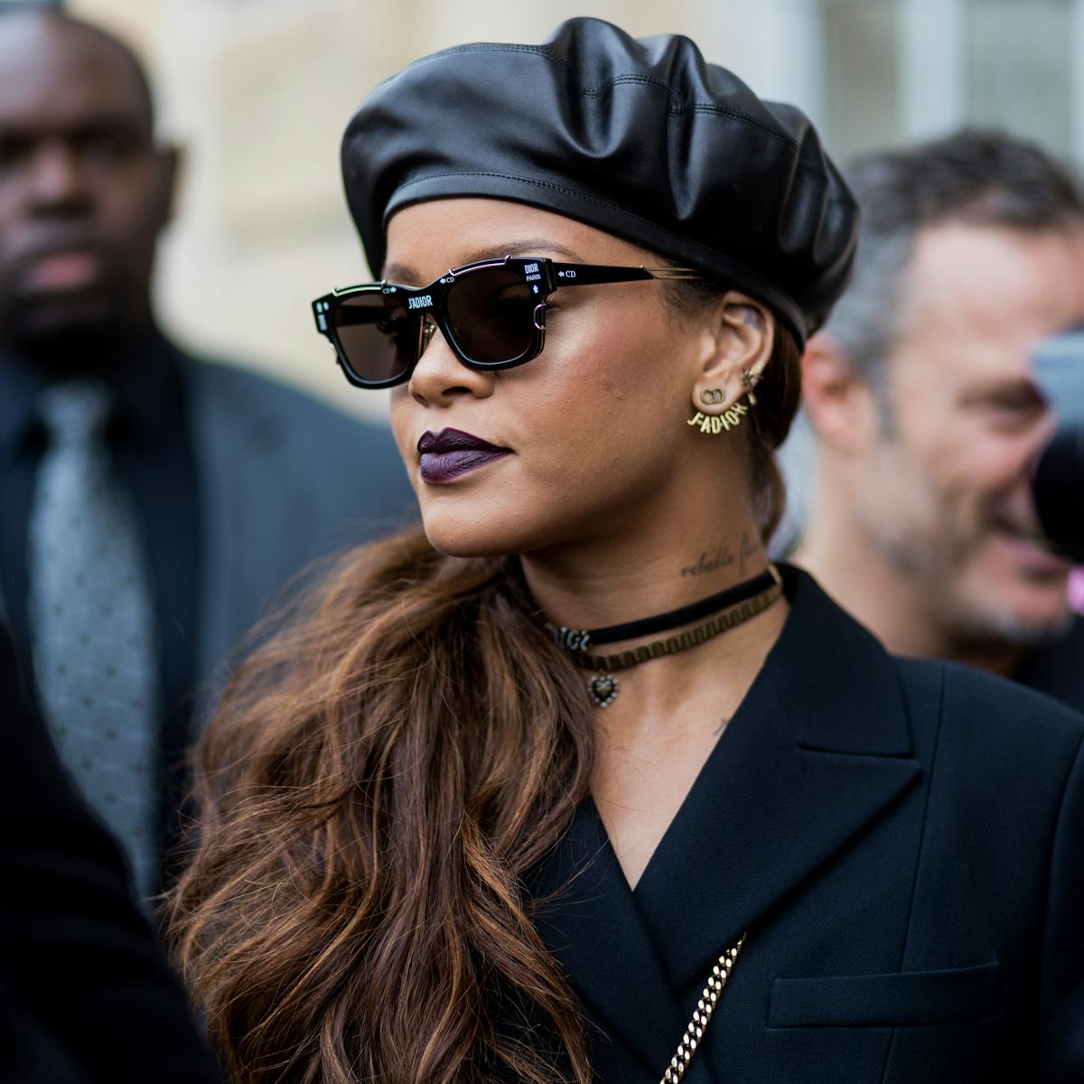 Leather Beret with a Sharp Blazer — Trendy Beret Outfits