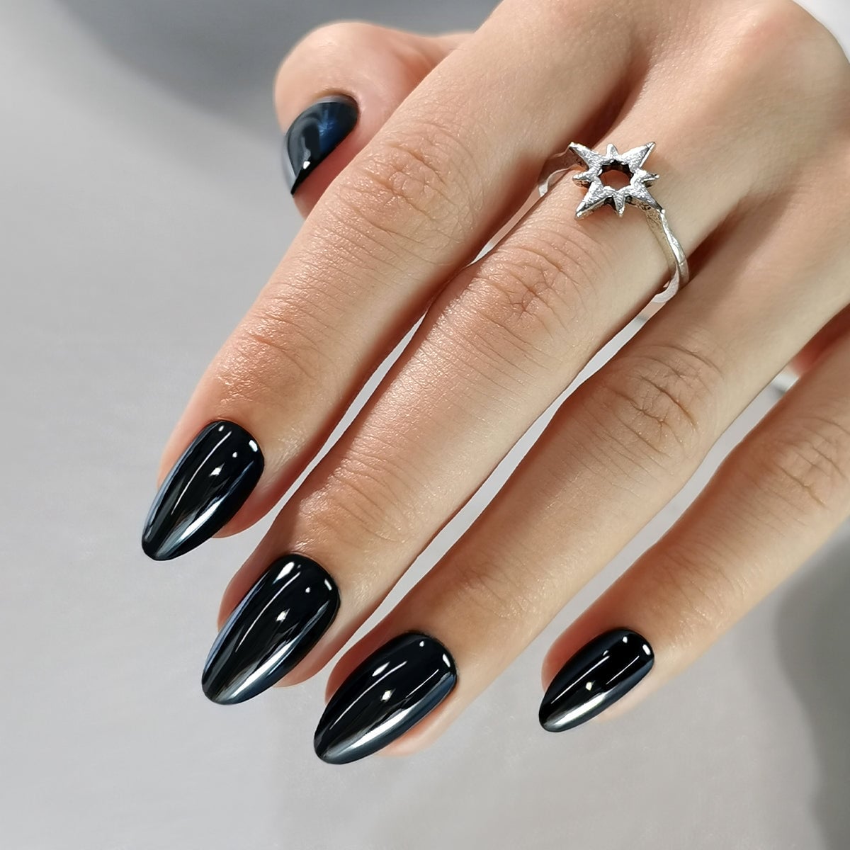 Short Almond Chrome Black Nails Short Almond Chrome Black Nails — Trendy Black Almond Nails