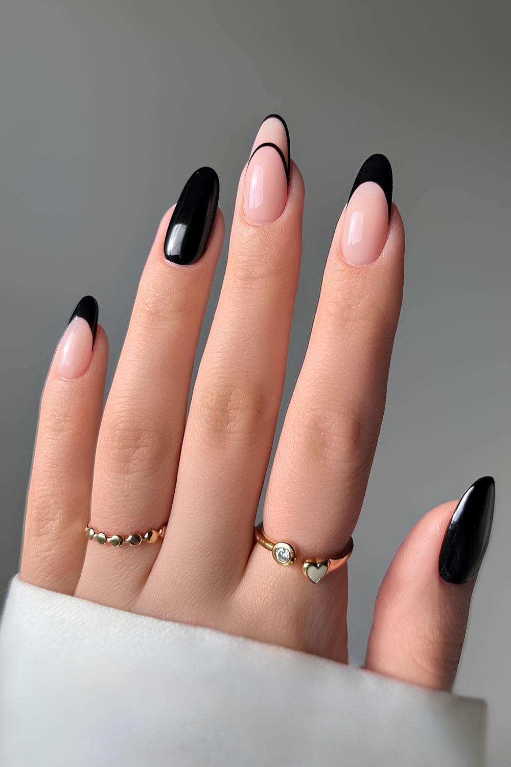 Medium Almond Sheer Nude With Black French Tips Medium Almond Sheer Nude With Black French Tips — Trendy Black Almond Nails