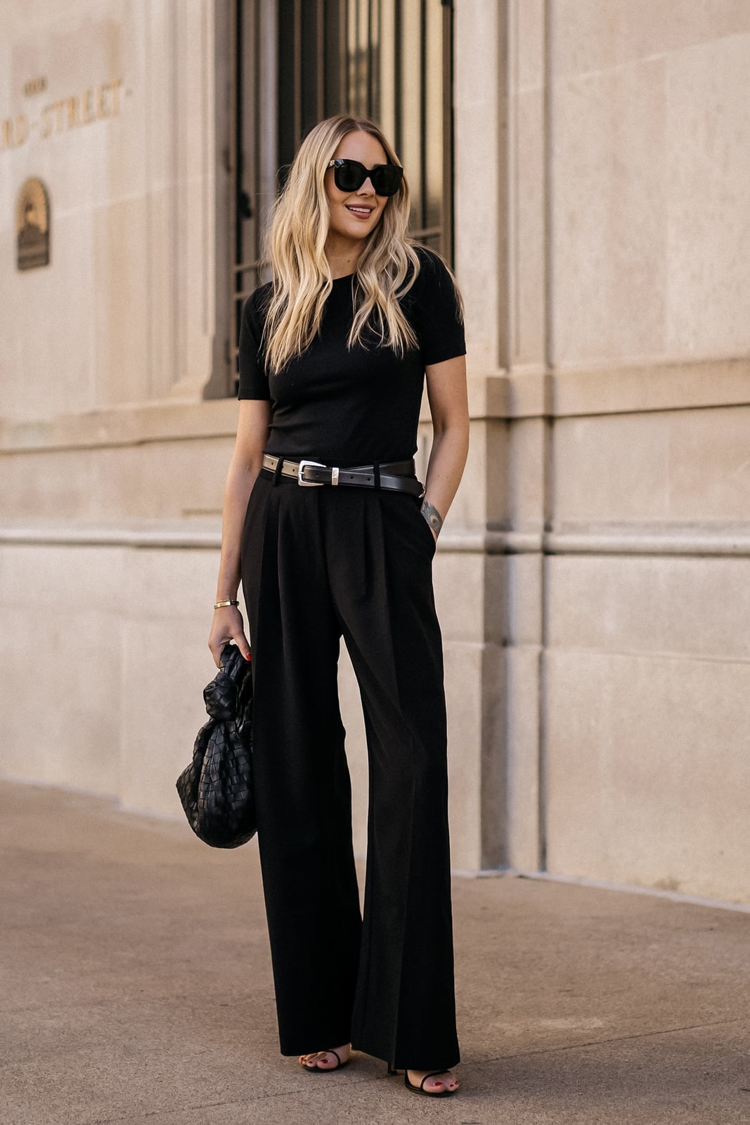 Chic Monochrome Black Look With Tailored Trousers And Blazer Chic Monochrome Black Look With Tailored Trousers And Blazer — Trendy Black Linen Pants Outfit