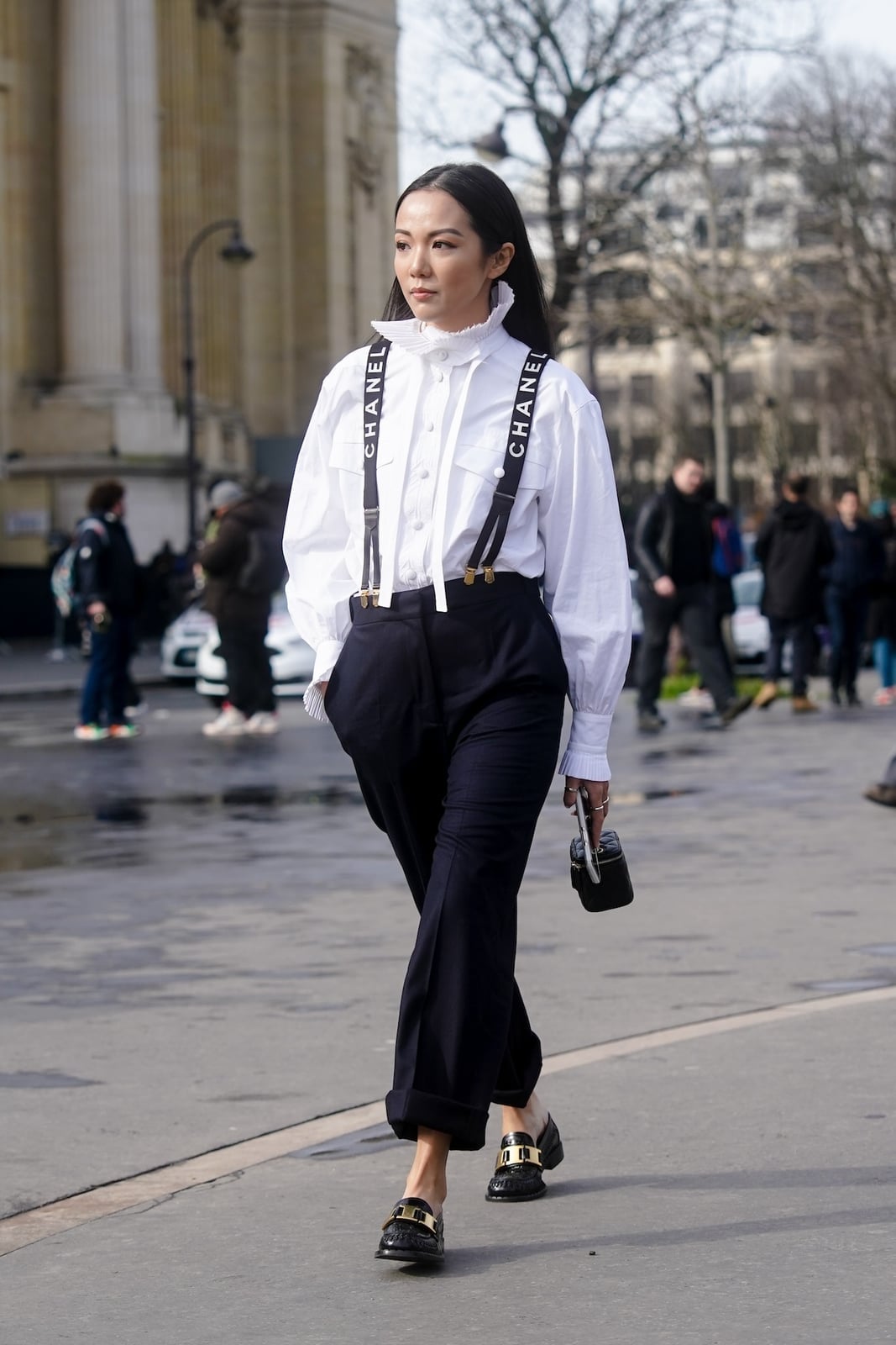 Patent Loafers With Wide Leg Trousers And Ruffled Shirt Patent Loafers With Wide Leg Trousers And Ruffled Shirt — Trendy Black Loafers Outfit