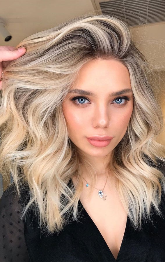 Collarbone Length With Rooted Blonde Balayage Collarbone Length With Rooted Blonde Balayage — Trendy Blonde Balayage