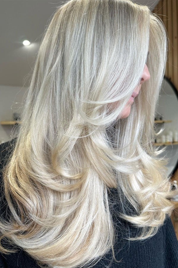 Mid-Back Platinum Blonde Balayage Mid-Back Platinum Blonde Balayage — Trendy Blonde Balayage