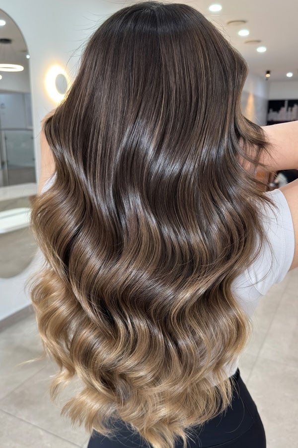 Mid-Back Honey Champagne Blonde Balayage Mid-Back Honey Champagne Blonde Balayage — Trendy Blonde Balayage
