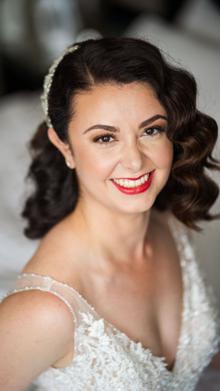 Chin Length Vintage Waves With Headband — Trendy Bridal Hairstyles