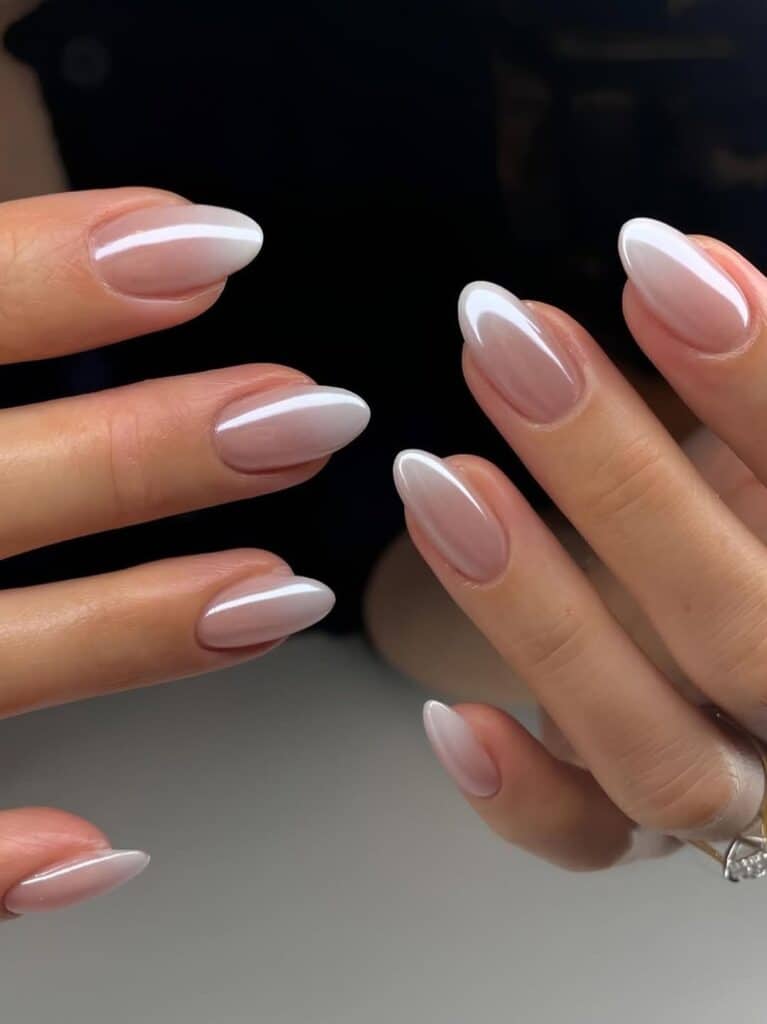 Milky Pink Stiletto Nails With Abstract Gold Lines Milky Pink Stiletto Nails With Abstract Gold Lines — Trendy Bride Nail
