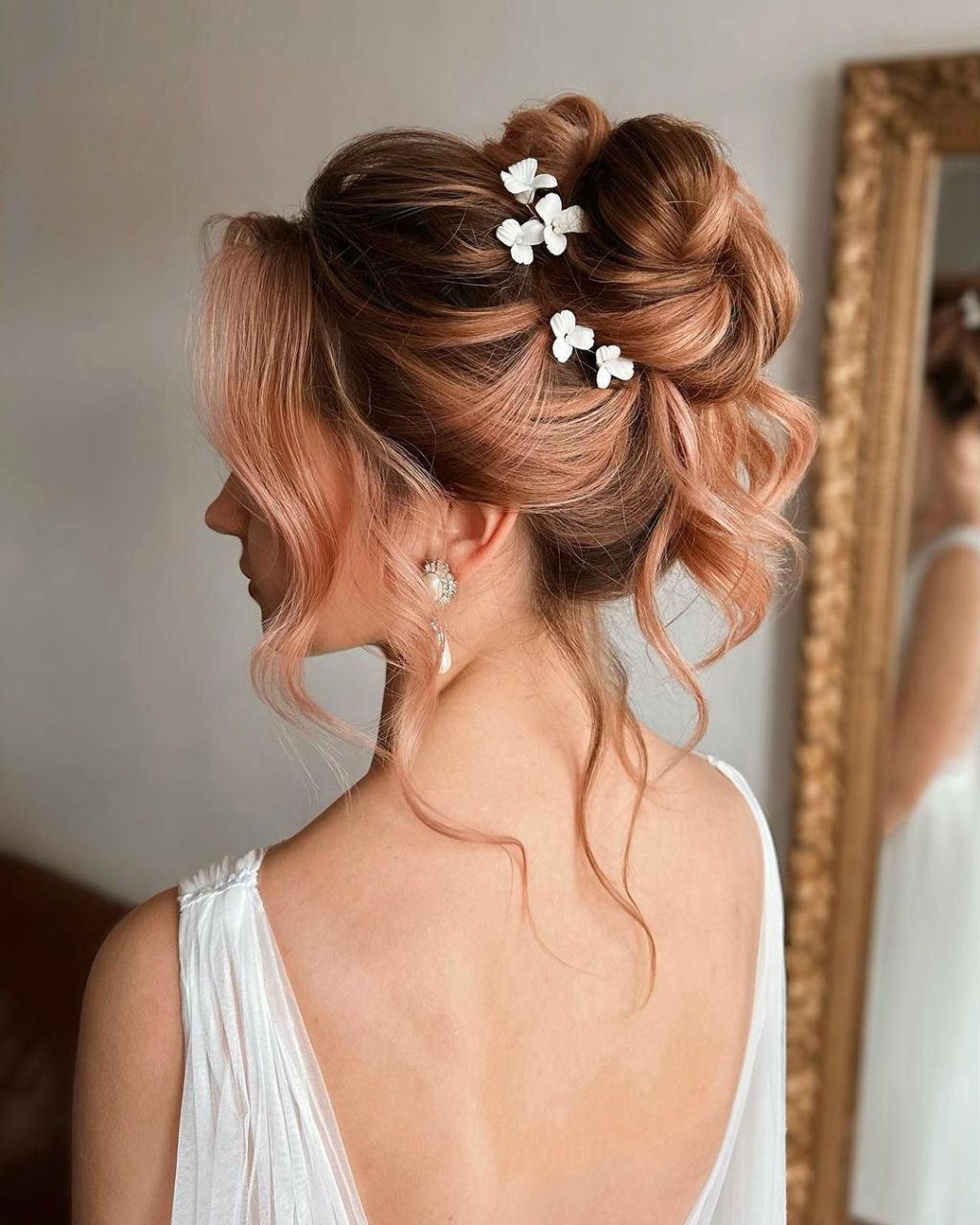 Rose Gold Voluminous Updo With Curls Rose Gold Voluminous Updo With Curls — Trendy Bridesmaid Hair Updo