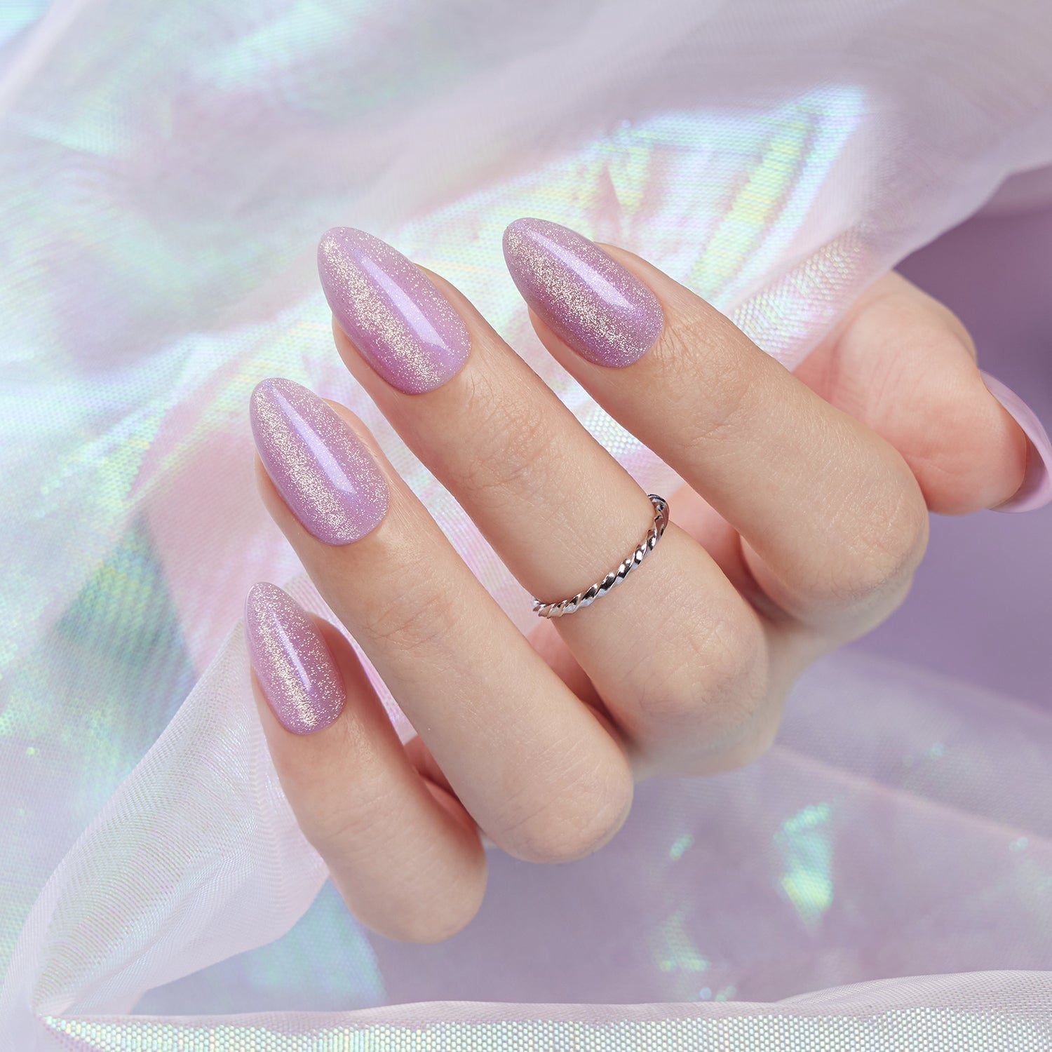 Pale Lavender Cat-Eye Short Almond Pale Lavender Cat-Eye Short Almond — Trendy Bridesmaid Nails