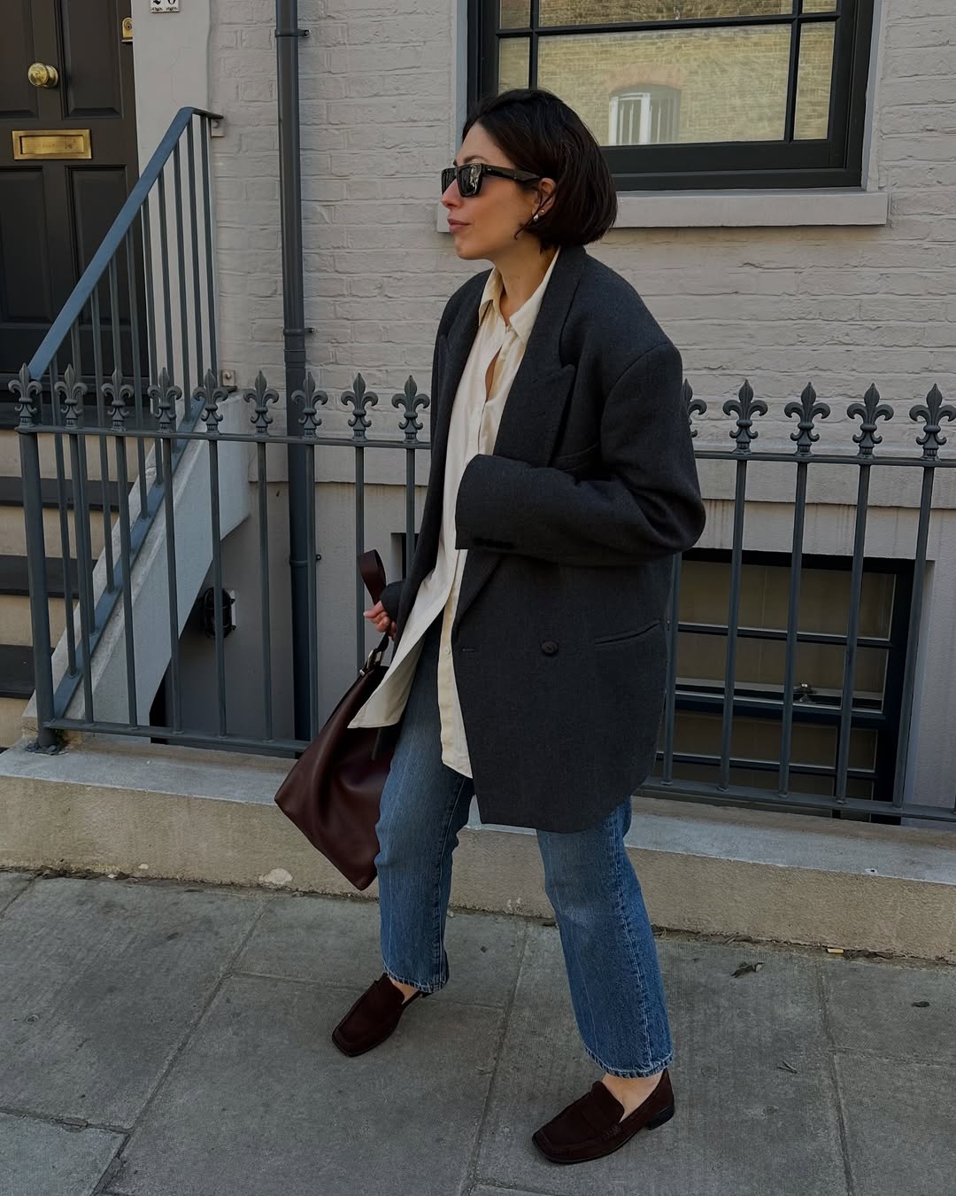 Square-Toe Loafers With Jeans and Gray Blazer Square-Toe Loafers With Jeans and Gray Blazer — Trendy Brown Loafers Outfit