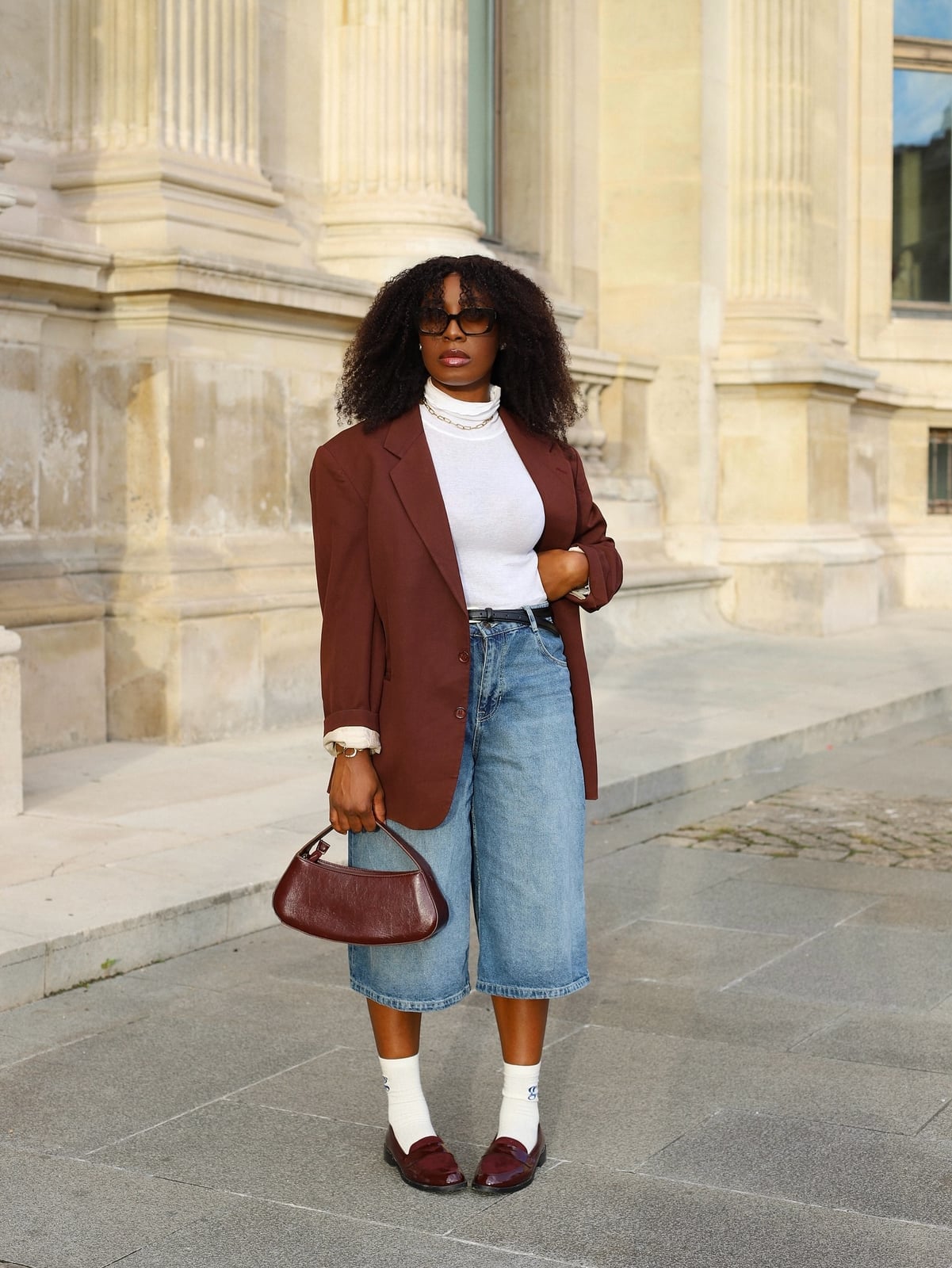 Burgundy Loafers With Wide-Leg Culottes and Brown Blazer Burgundy Loafers With Wide-Leg Culottes and Brown Blazer — Trendy Brown Loafers Outfit